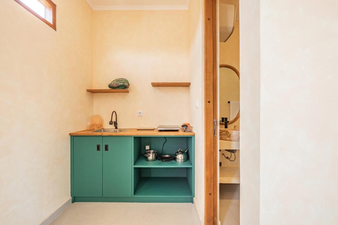 Ellisani Bali Apartamento Canggu Quarto foto